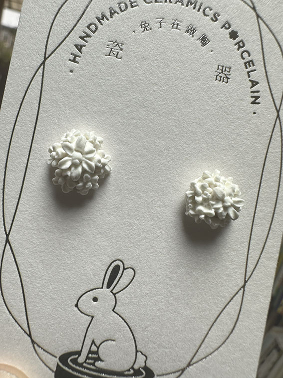 小碎花耳飾